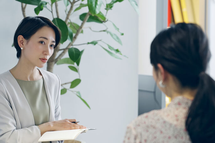 法的知識と連携